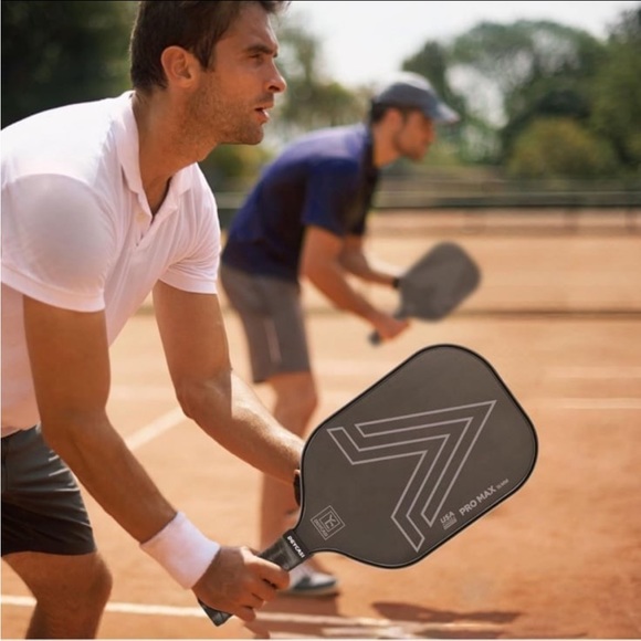 YC DGYCASI PRO MAX 16mm Pickleball Paddle USAPA Approved Carbon Fiber & Sleeve - Picture 7 of 12